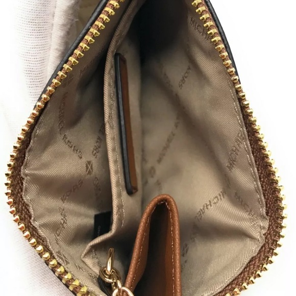 Michael Kors Jet Set Travel Small Leather Top Zip Coin Pouch With ID - Picture 6 of 16